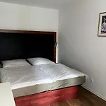 Im Kneipenviertel Altkoetzschenbroda Апартаменты Радебойль