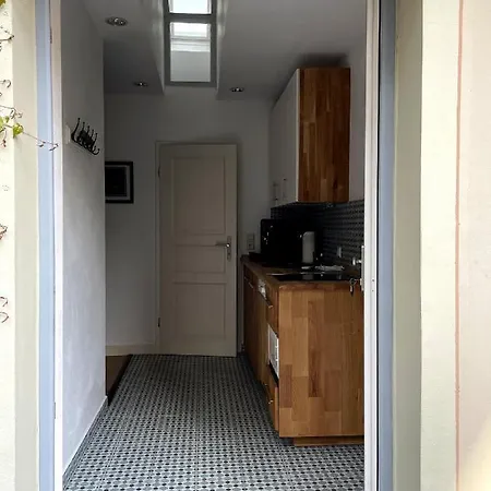 Im Kneipenviertel Altkoetzschenbroda Apartment Radebeul